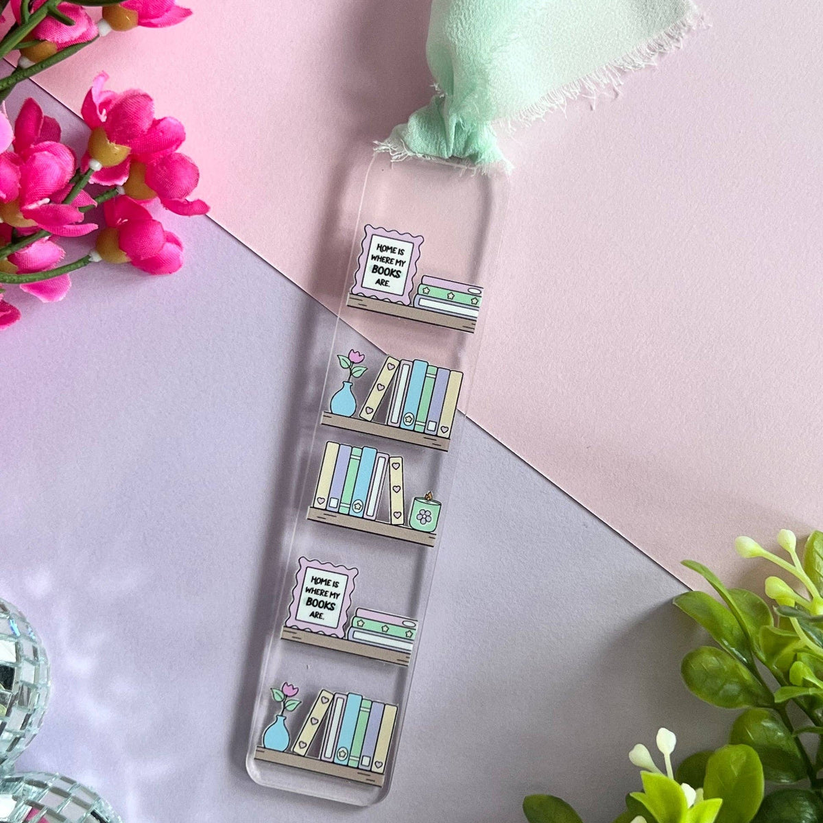 Bookshelf bookmark