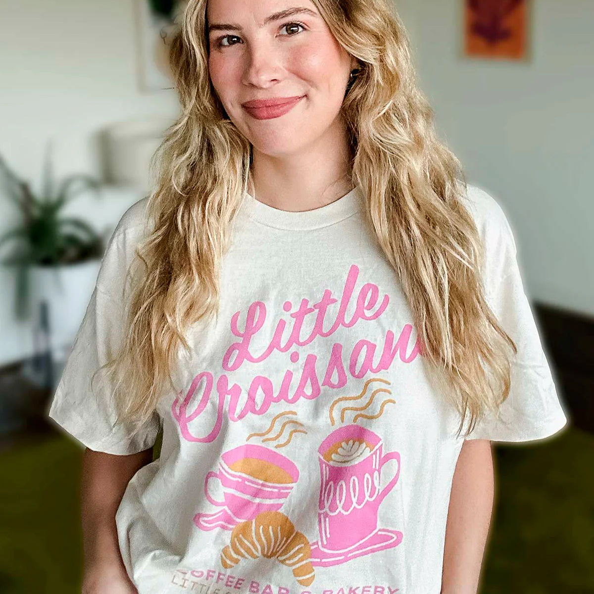 Emily Henry - Little Croissant Coffee Bar Unisex T-Shirt