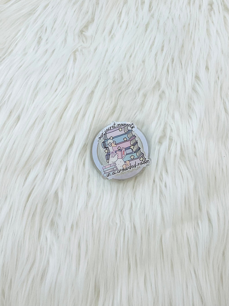 Our Secret Moments Magnetic E-Reader & Phone Grip – Haven Daydream