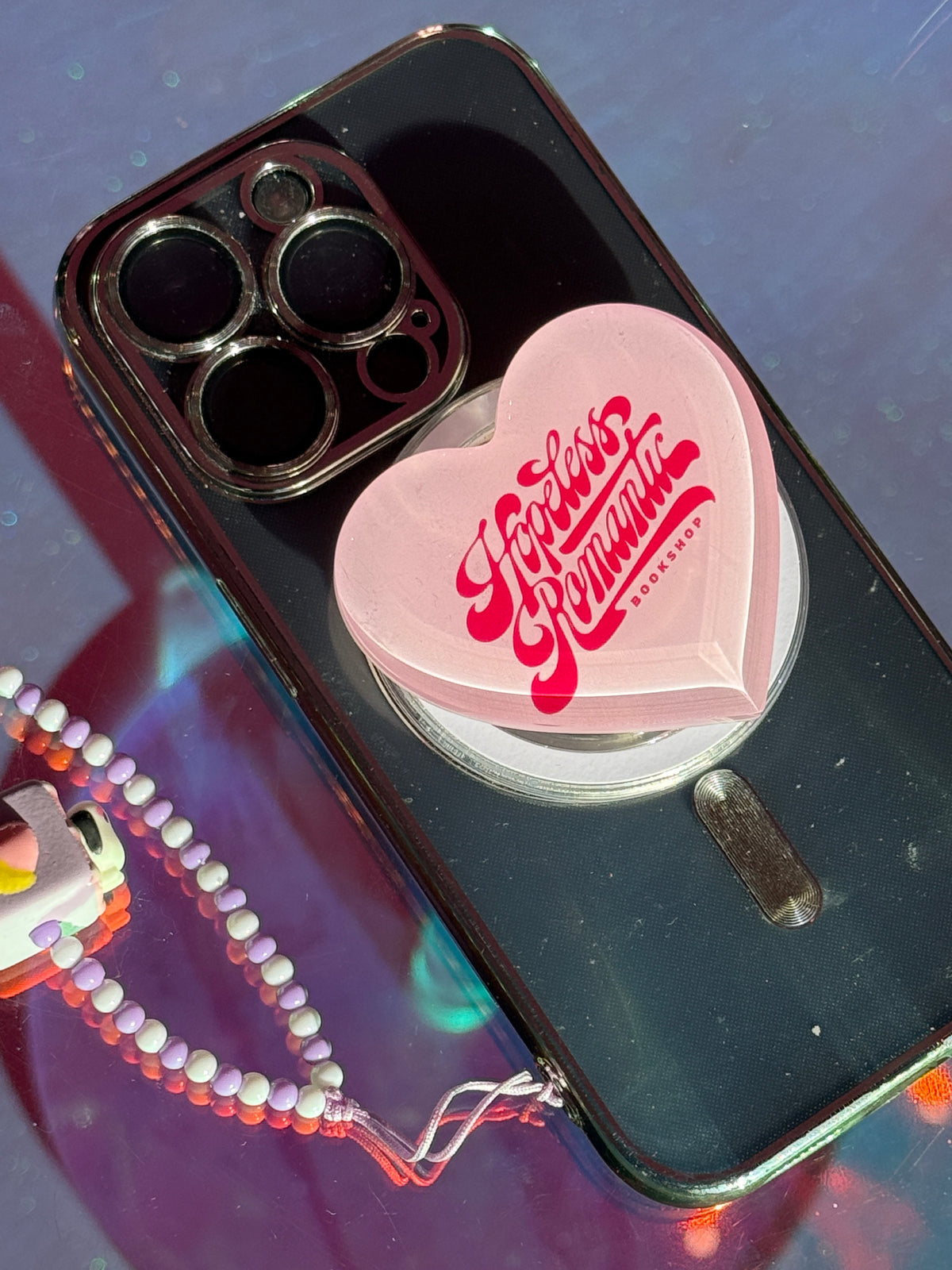 Magnetic E-Reader Grip: Hopeless Romantic Bookshop Logo - Hopeless Romantic