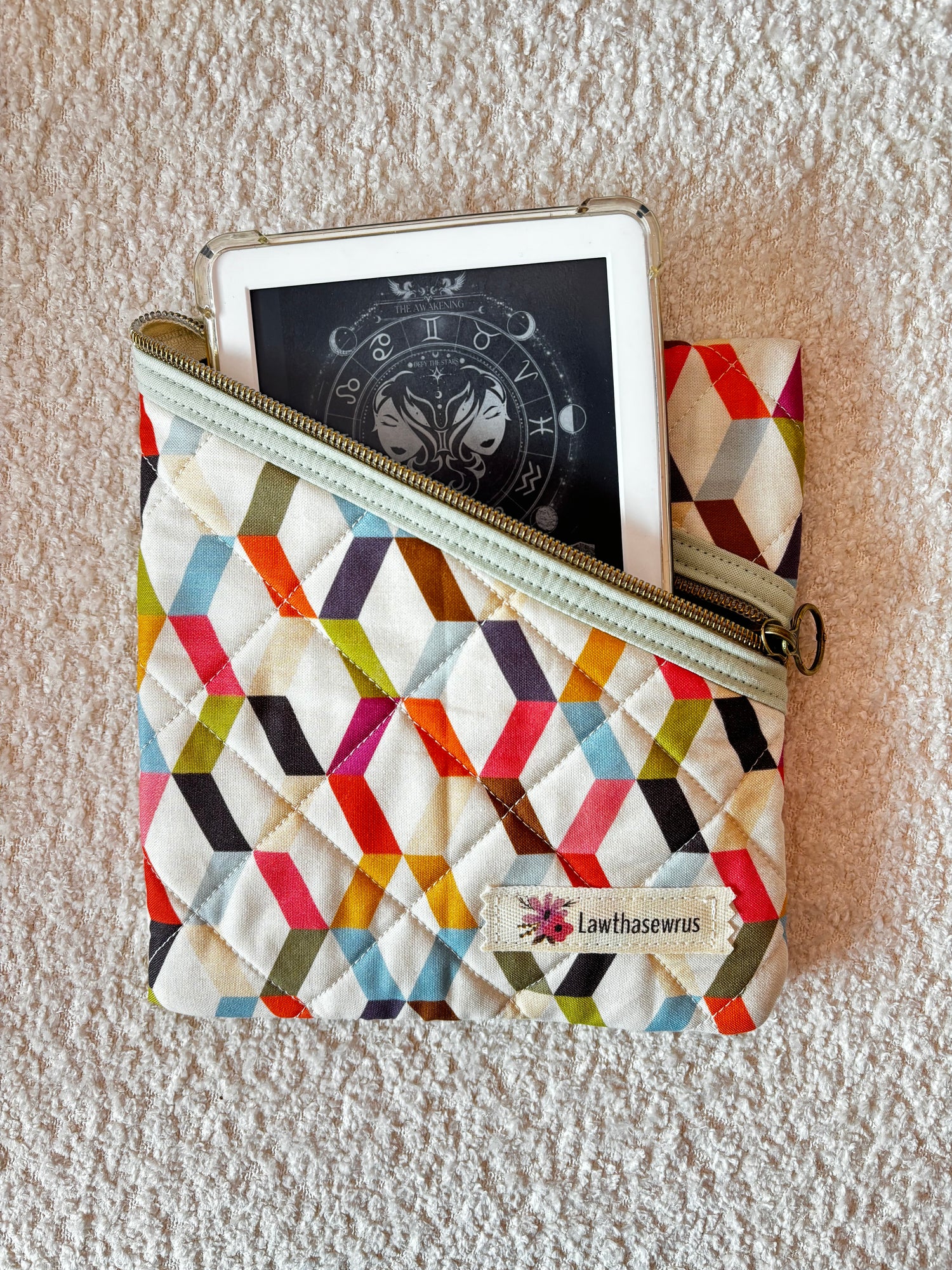 Geometric - Quilted Zippered E-Reader Sleeve