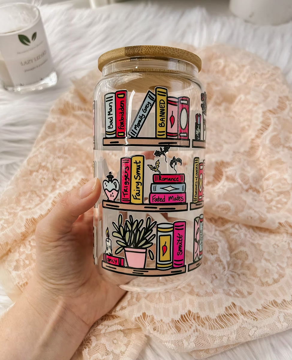 Romance Readers Bookshelf Glass Tumbler