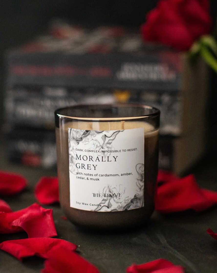 9 OZ CANDLE: MORALLY GREY