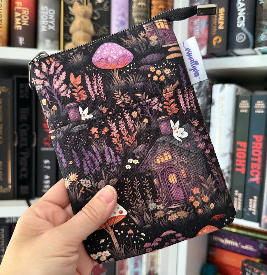 Fairy Garden - e-reader Zippered Sleeve - Hopeless Romantic