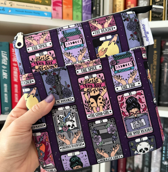 Dark Romance Tarot Cards e-reader Zippered Sleeve - Hopeless Romantic
