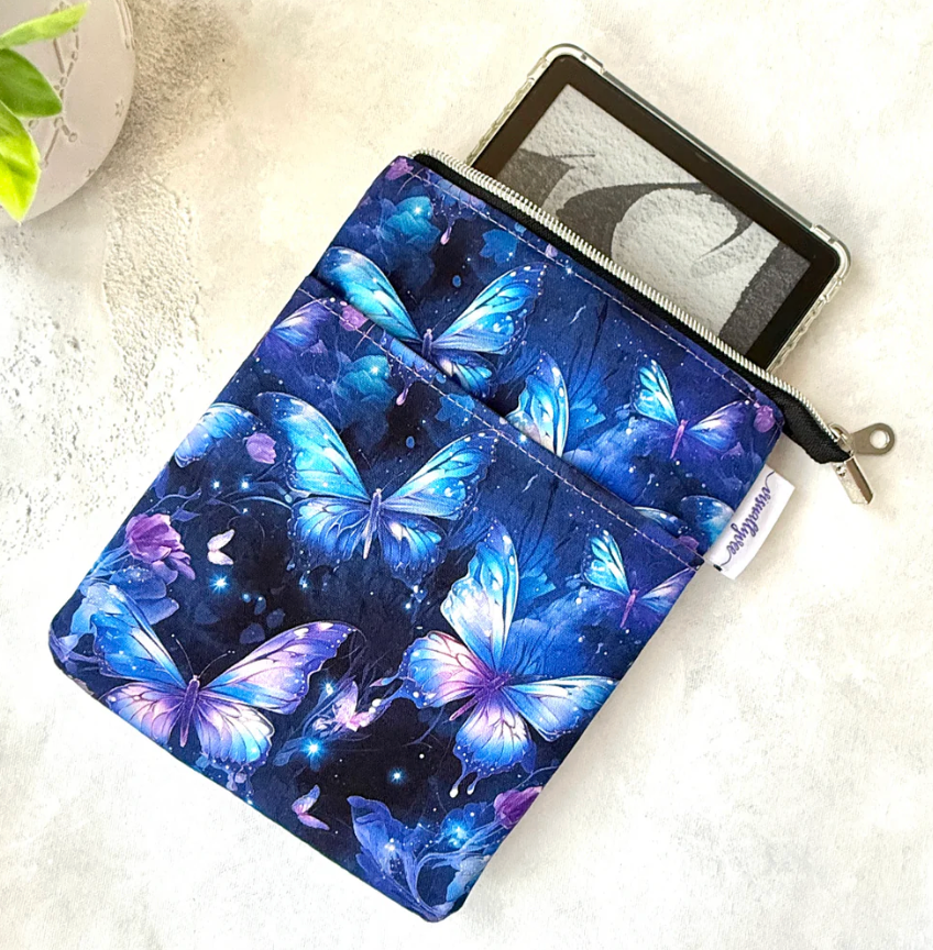 Beautiful Butterfly - e-reader Zippered Sleeve