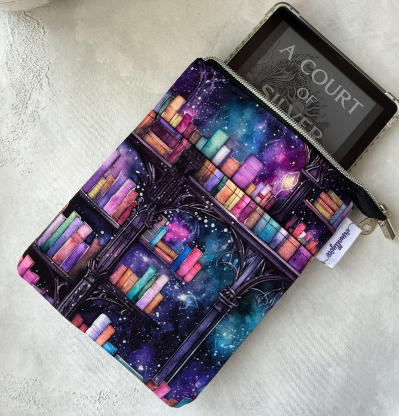 Enchanted Bookshelf - e-reader Zippered Sleeve - Hopeless Romantic