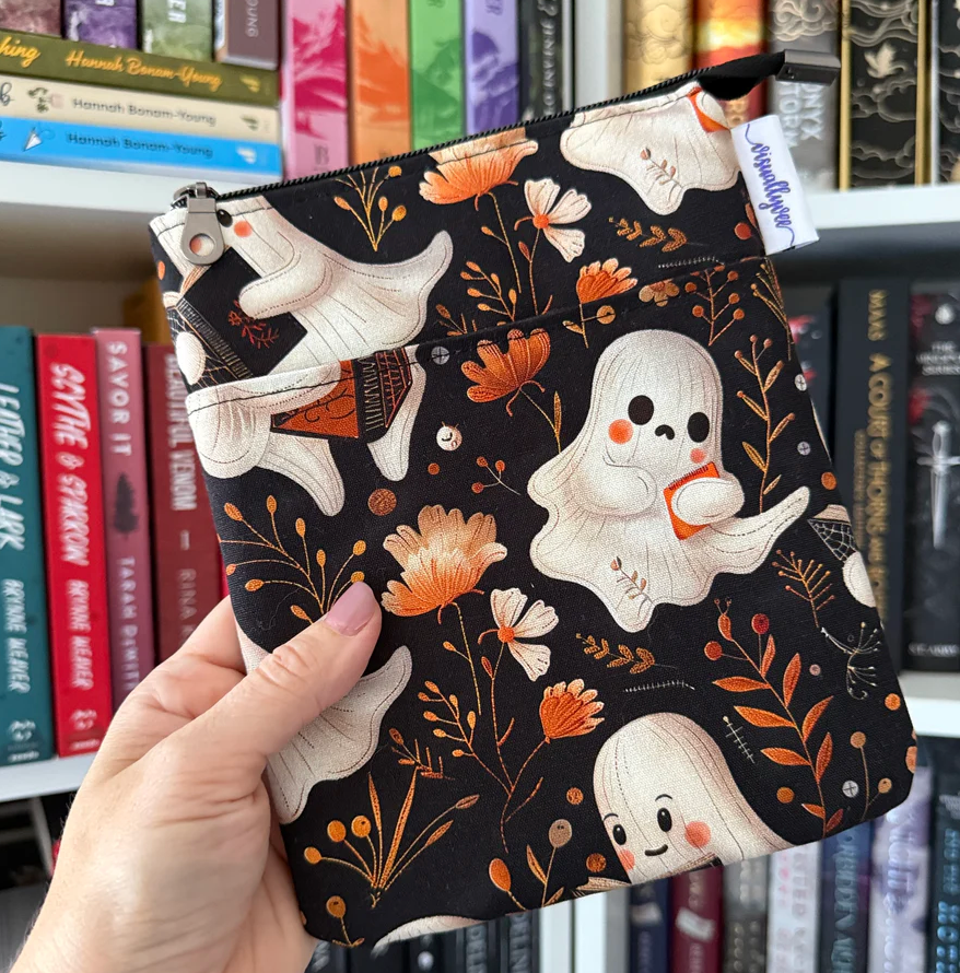Literary Ghosties - e-reader Zippered Sleeve - Hopeless Romantic