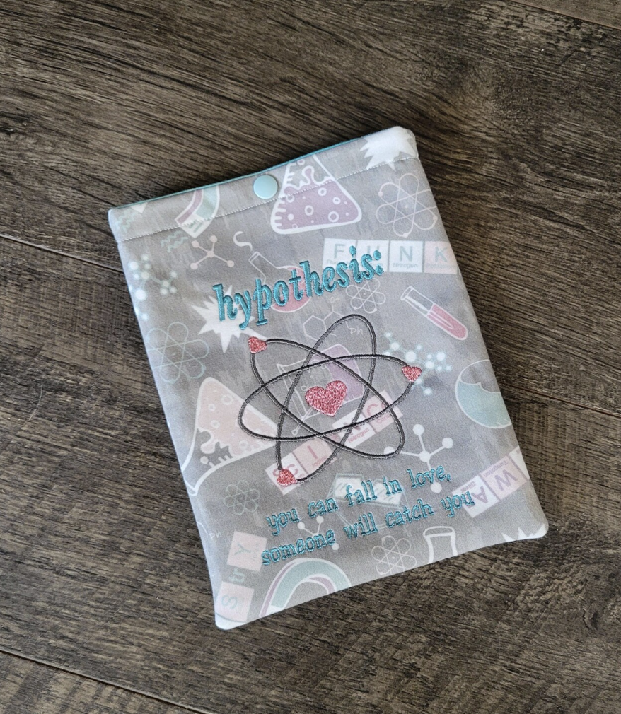 E-Reader Sleeve - Love Hypothesis