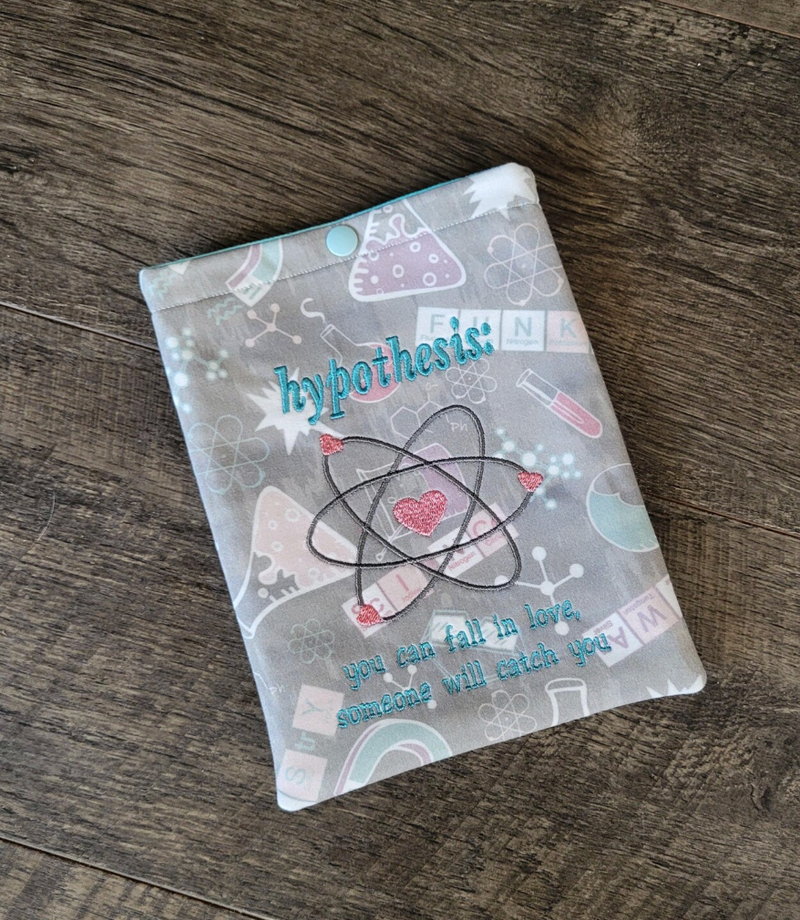 E-Reader Sleeve - Love Hypothesis