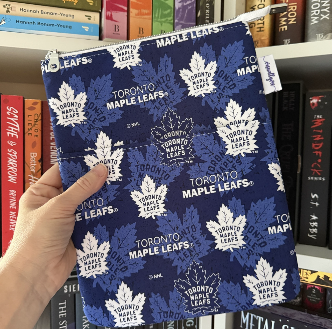 Go Leafs Go - Zippered Book Sleeve