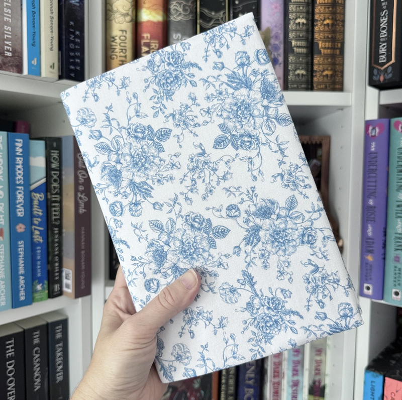 Vintage Blue Floral - Fabric Dust Cover