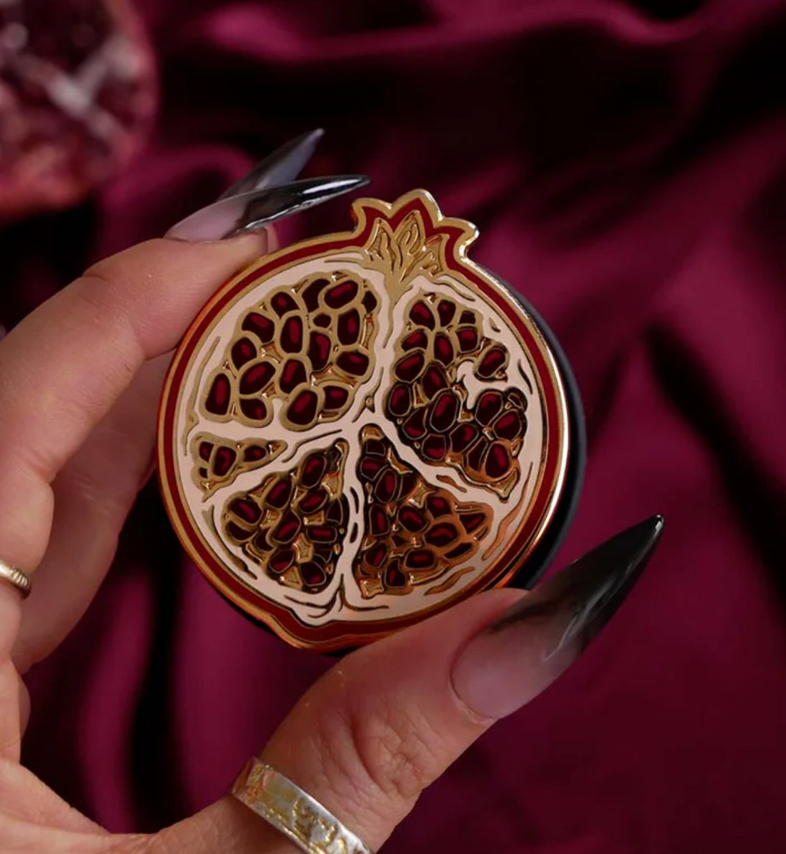 Pomegranate Clingie