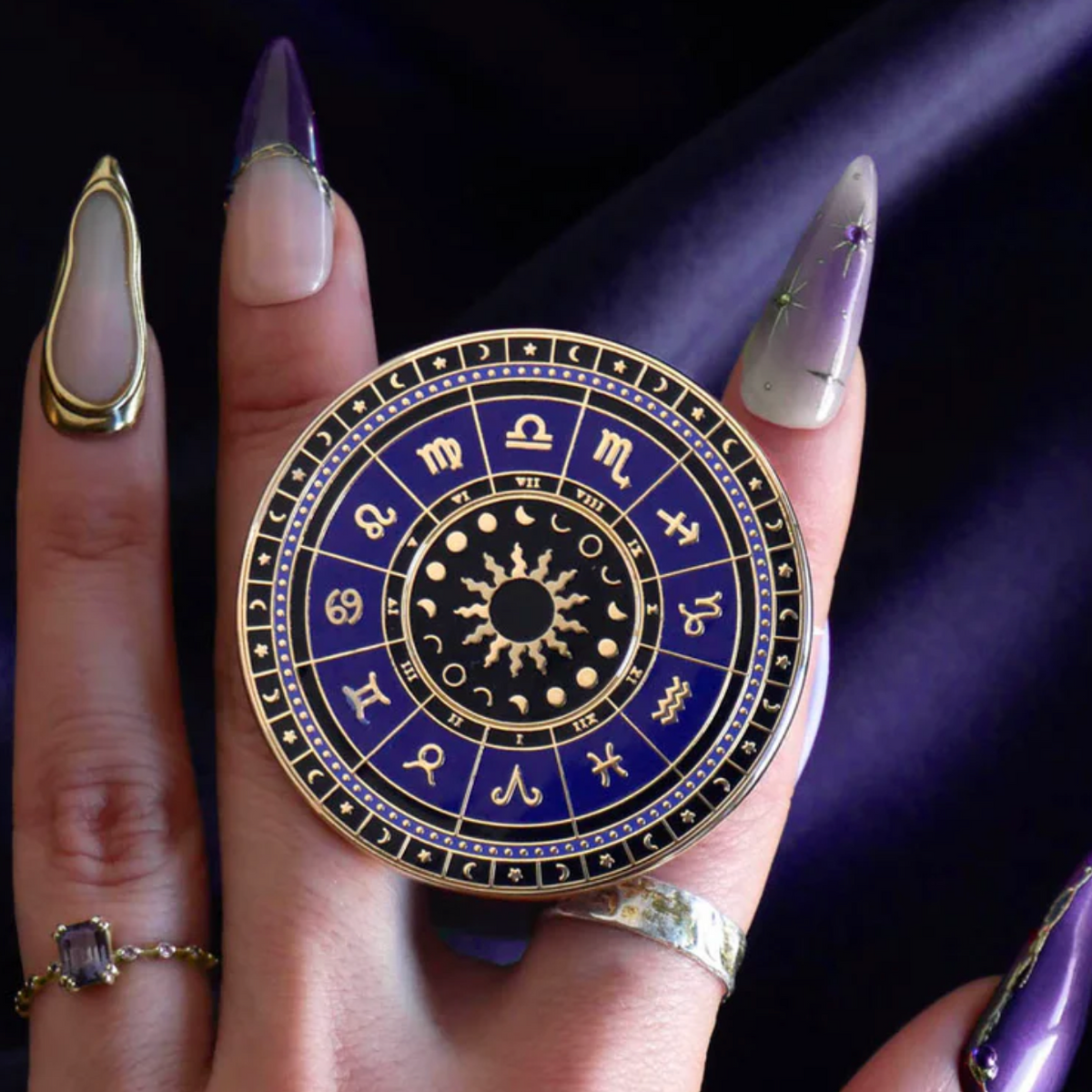 Zodiac Clingie