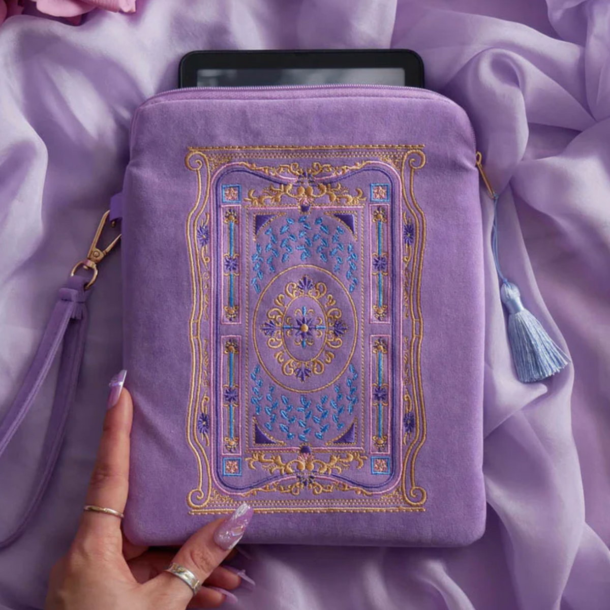 Literati E-Reader Sleeve - Wisteria Quirky Cup Collective
