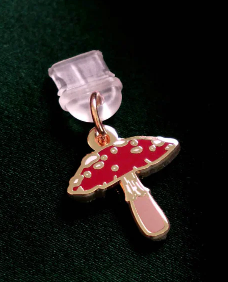 Mushroom Dust Plug