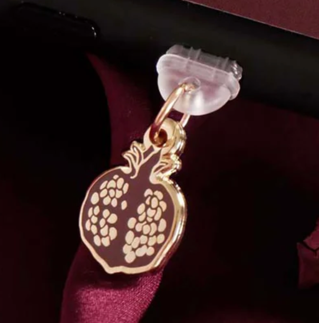 Pomegranate Dust Plug
