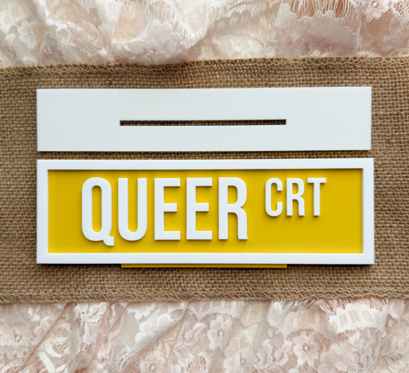 Queer Crt Street Sign
