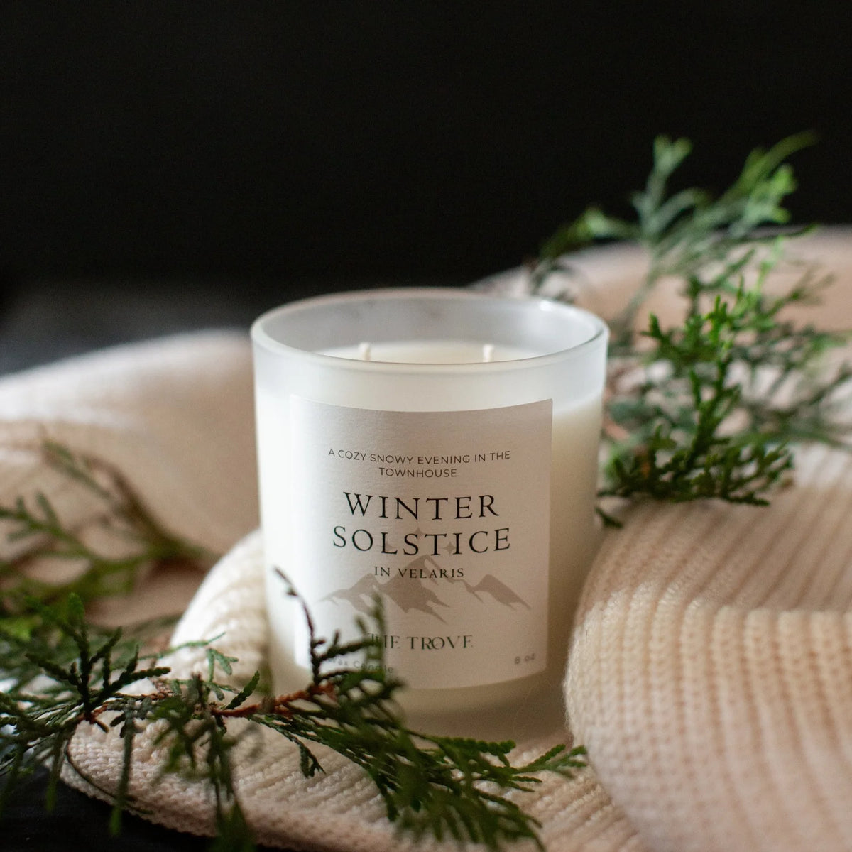 8 OZ CANDLE: Winter Solistice in Velaris