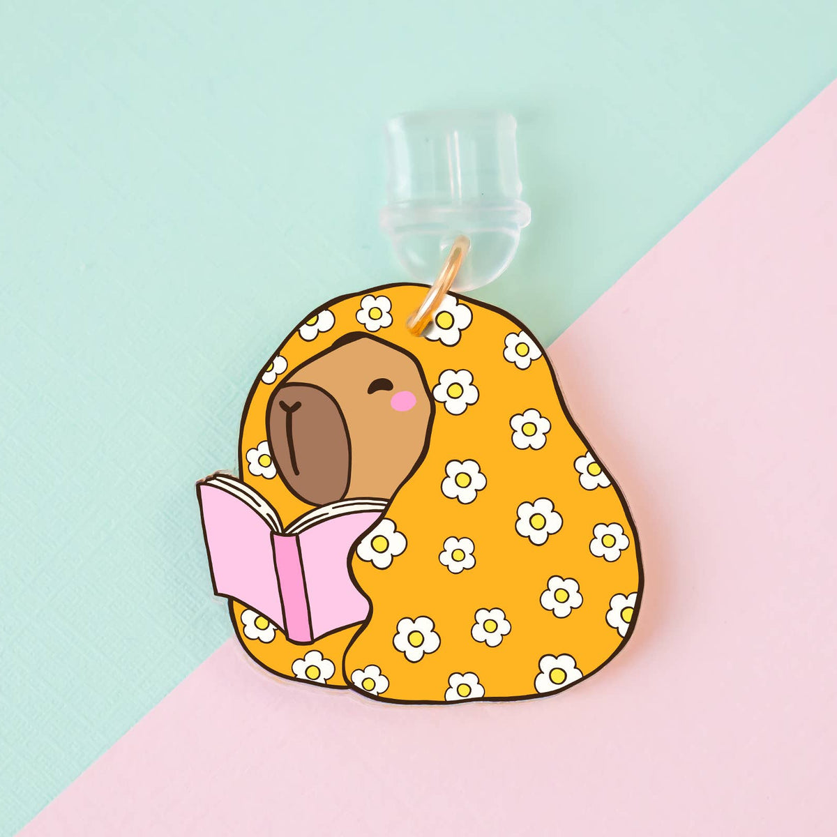 Capybara Reading - USB-C Charm