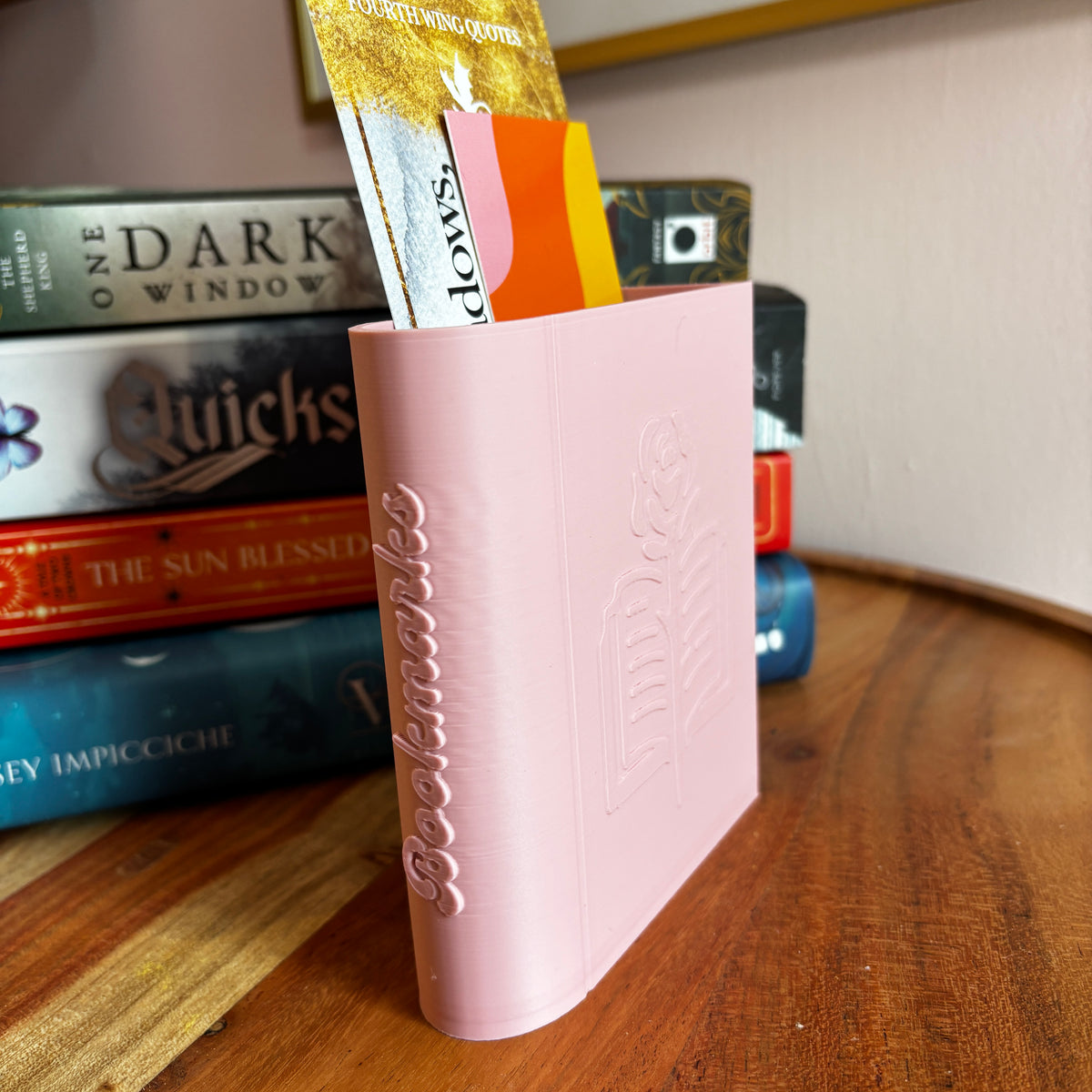 HRB Bookmark Holder